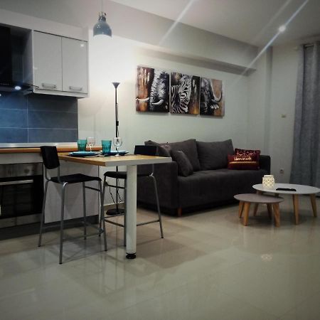 Suite Apartment Athens Center, Metro Metaxourgeio Esterno foto