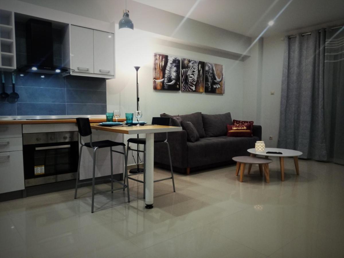 Suite Apartment Athens Center, Metro Metaxourgeio Esterno foto